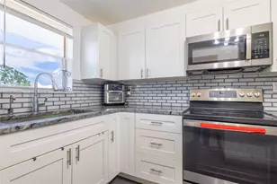 6100 NW 44th St, Lauderhill, FL 33319 - Photo 13