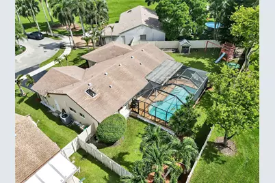 1361 White Stone Way, Davie, FL 33325 - Photo 7