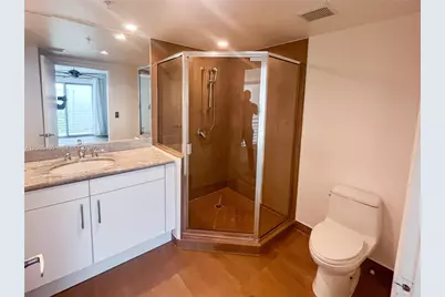 7744 Collins Ave #19, Miami Beach, FL 33141 - Photo 11