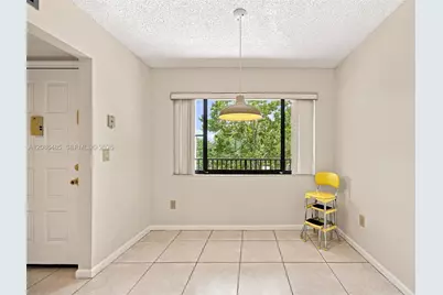 10668 W Clairmont Cir #303, Tamarac, FL 33321 - Photo 17