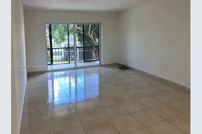 400 S Hollybrook Dr #306, Pembroke Pines, FL 33025 - Photo 9