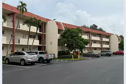400 S Hollybrook Dr #306, Pembroke Pines, FL 33025 - Photo 5