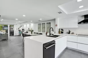 2723 NE 164th St, North Miami Beach, FL 33160 - Photo 1