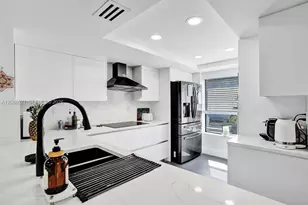 2723 NE 164th St, North Miami Beach, FL 33160 - Photo 3