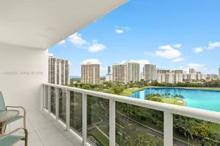 3675 N Country Club Dr, Aventura, FL 33180 - Photo 3