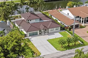 415 Holiday Dr, Hallandale Beach, FL 33009 - Photo 19