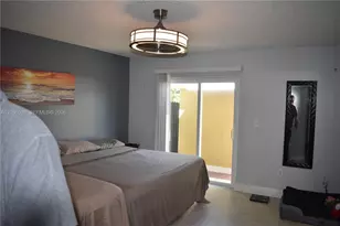 9029 NW 152nd Ln, Miami Lakes, FL 33018 - Photo 15