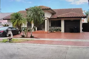 9029 NW 152nd Ln, Miami Lakes, FL 33018 - Photo 1