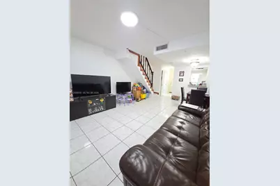 1784 W 56th Ter #401, Hialeah, FL 33012 - Photo 9