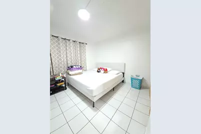 1784 W 56th Ter #401, Hialeah, FL 33012 - Photo 19