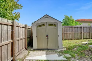 601 NW 19th Ave, Pompano Beach, FL 33069 - Photo 13