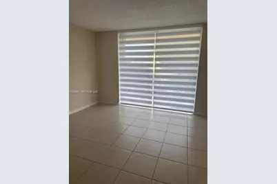 9310 Fontainebleau Blvd #312, Miami, FL 33172 - Photo 3