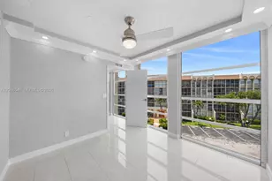 701 Three Islands Blvd, Hallandale Beach, FL 33009 - Photo 21