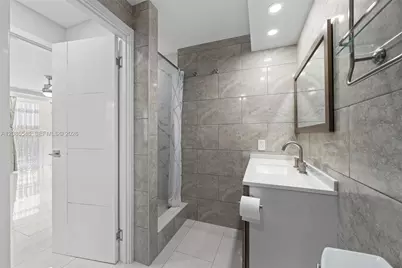 701 Three Islands Blvd #411, Hallandale Beach, FL 33009 - Photo 19