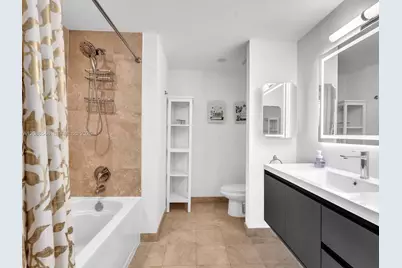 350 S Miami Ave #3605, Miami, FL 33130 - Photo 25