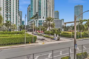 350 S Miami Ave, Miami, FL 33130 - Photo 59