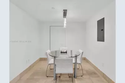 350 S Miami Ave #3605, Miami, FL 33130 - Photo 9