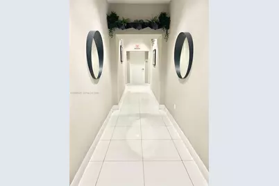 350 S Miami Ave #3605, Miami, FL 33130 - Photo 43