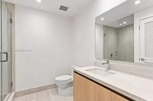 2411 Laguna Cir, North Miami, FL 33181 - Photo 13