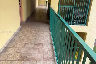 606 W 81st St, Hialeah, FL 33014 - Photo 5