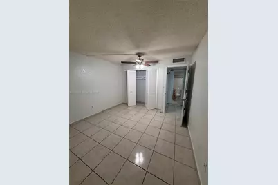 606 W 81st St #405, Hialeah, FL 33014 - Photo 11
