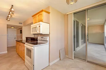 4280 Galt Ocean Dr #3B, Fort Lauderdale, FL 33308 - Photo 5