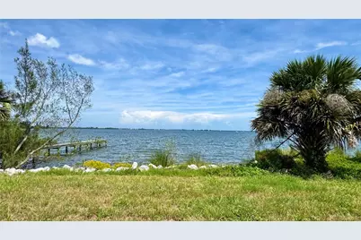 6810 Highway 1, Grant-Valkaria, FL 32949 - Photo 15