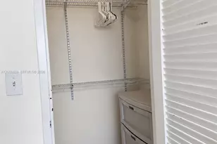 2899 Collins Ave, Miami Beach, FL 33140 - Photo 25
