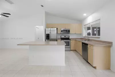 1668 SE Nancy Ln, Port Saint Lucie, FL 34983 - Photo 7