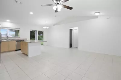 1668 SE Nancy Ln, Port Saint Lucie, FL 34983 - Photo 5