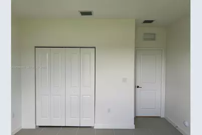 2404 SE 29th Dr, Homestead, FL 33035 - Photo 35
