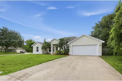 601 SW Curtis St, Port Saint Lucie, FL 34983 - Photo 3