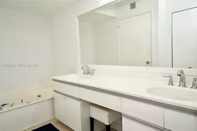 3400 NE 192nd St #606, Aventura, FL 33180 - Photo 11