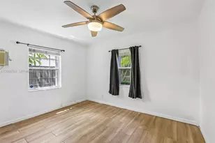 5364 NE 2nd Ave, Oakland Park, FL 33334 - Photo 29