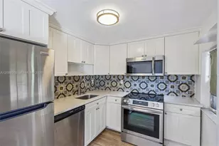 5364 NE 2nd Ave, Oakland Park, FL 33334 - Photo 17