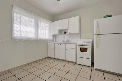 7300 Byron Ave #15B, Miami Beach, FL 33141 - Photo 13