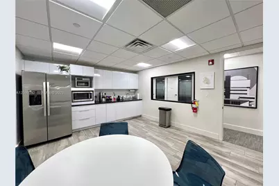 2655 S Le Jeune Rd, Coral Gables, FL 33134 - Photo 5