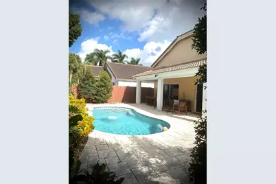 5344 NW 111th Ct, Doral, FL 33178 - Photo 13