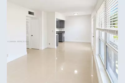 1337 S Dixie Hwy #517, Deerfield Beach, FL 33441 - Photo 3