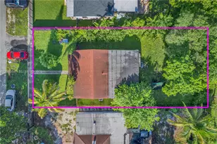 855 NW 130th St, North Miami, FL 33168 - Photo 1