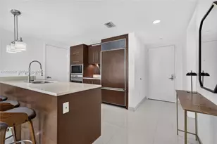 475 Brickell Ave, Miami, FL 33131 - Photo 13