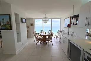 2401 Collins Ave, Miami Beach, FL 33140 - Photo 11
