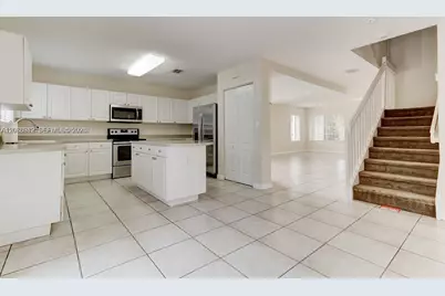 21222 SW 88th Pl, Cutler Bay, FL 33189 - Photo 9