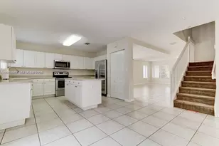 21222 SW 88th Pl, Cutler Bay, FL 33189 - Photo 9