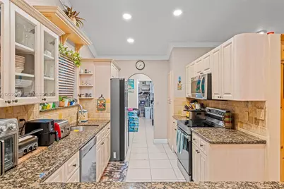 12855 SW 116th St, Miami, FL 33186 - Photo 17