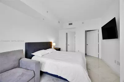 10 Aragon Ave #810, Coral Gables, FL 33134 - Photo 21