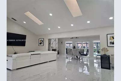 4 Alford Ct, Palm Beach Gardens, FL 33418 - Photo 1