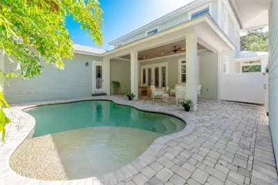 12100 SE Colby Ave, Hobe Sound, FL 33455 - Photo 9