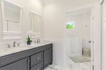 12100 SE Colby Ave, Hobe Sound, FL 33455 - Photo 17
