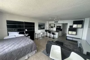 905 Brickell Bay Dr, Miami, FL 33131 - Photo 3